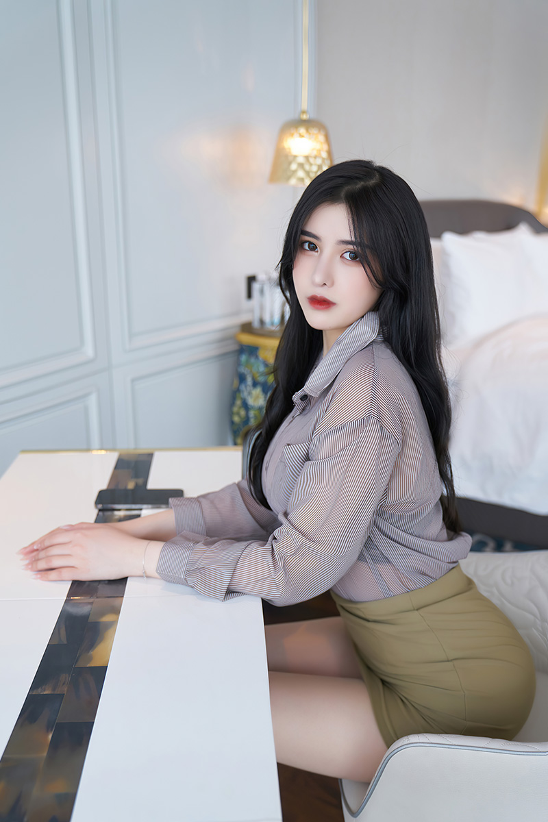 清纯美女韩静安颜值与身材都无可挑剔