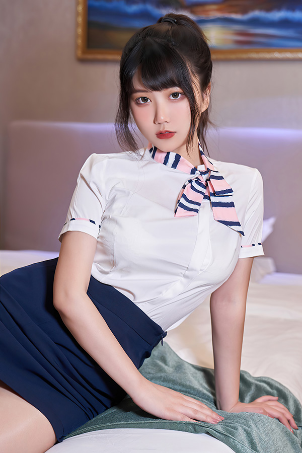 完美女神夏可馨对她产生心动感了