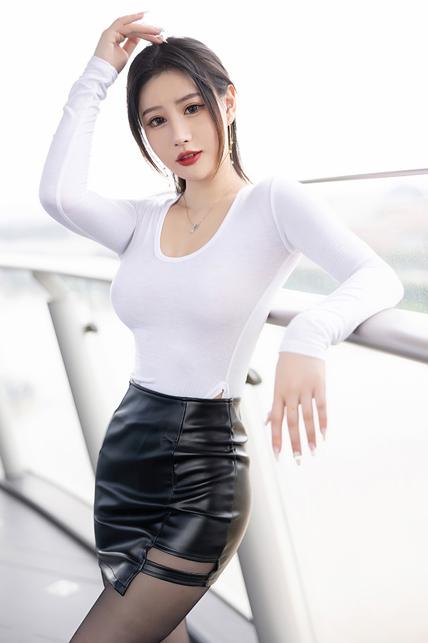 张欣欣妹子容颜好身材棒真耐看