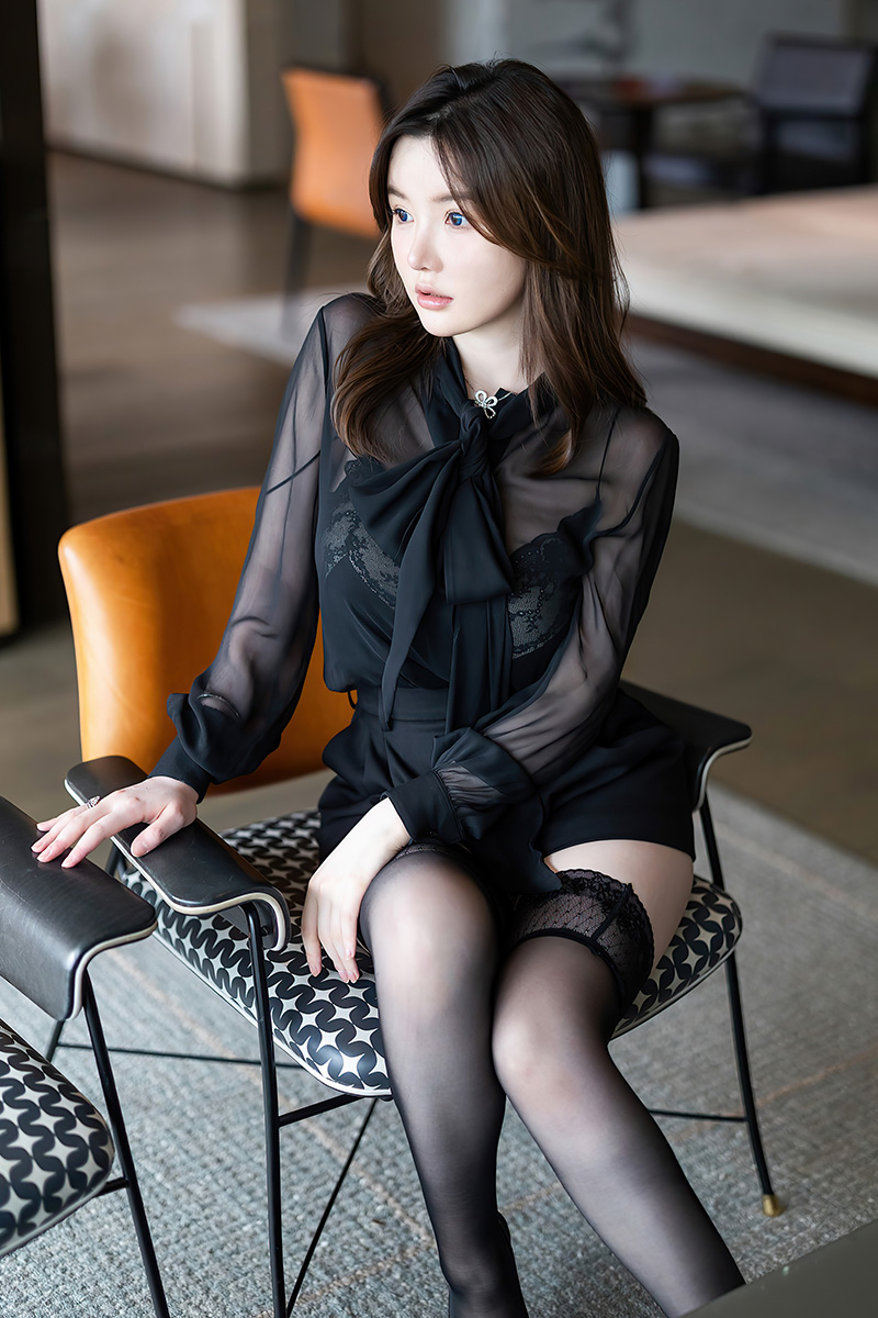 颜值惊人的美女糯美子让人心动不已