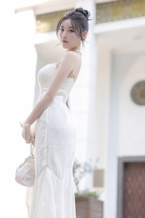 模特杨晨晨私房写真让人爱慕有加