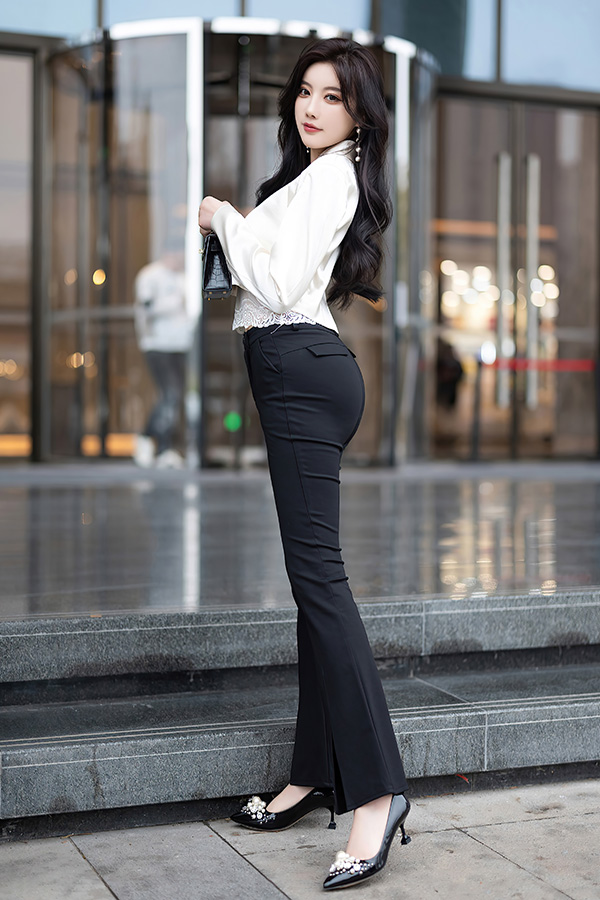 大长腿妹子杨晨晨这身材十分养眼