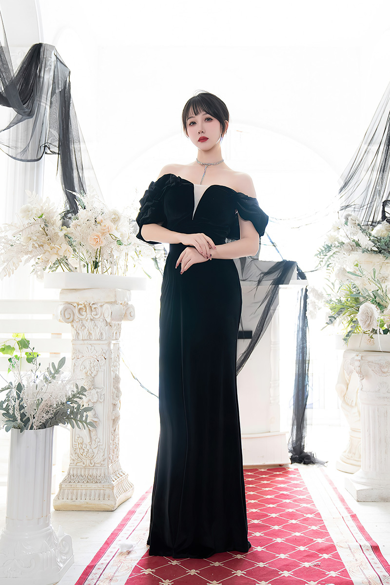 美腿模特波巧酱私房写真非常养眼