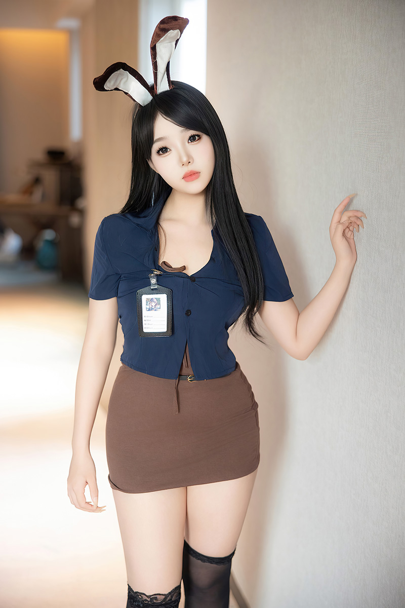 清纯女神黎秋秋身材和长相都非常出色