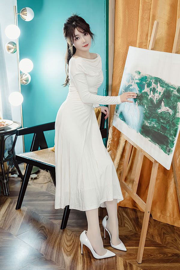 美女婠婠么写真图完美身材非常养眼