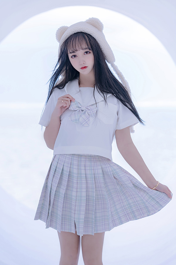 可爱小美女过期米线线喵写真图片