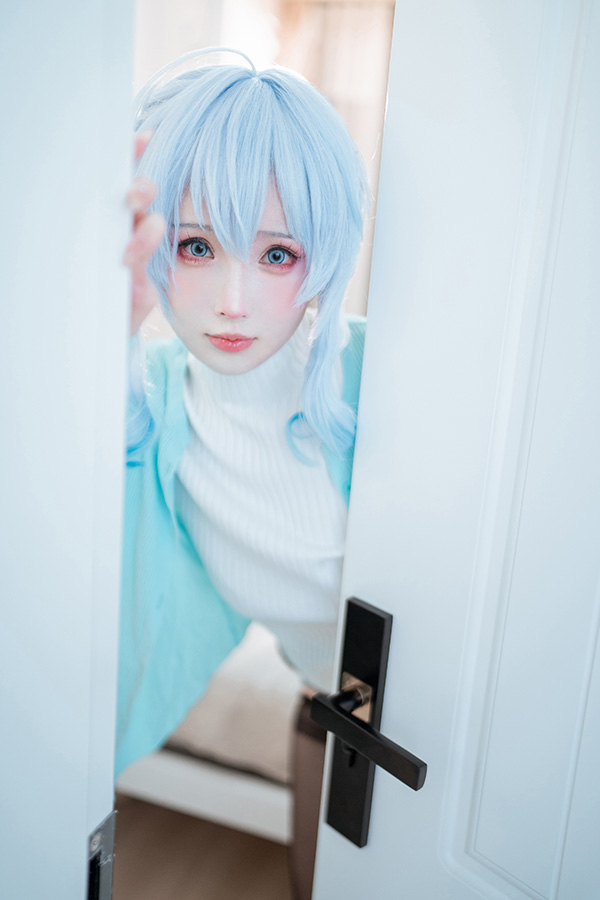 清纯网红小姐姐凉凉子你爱不爱