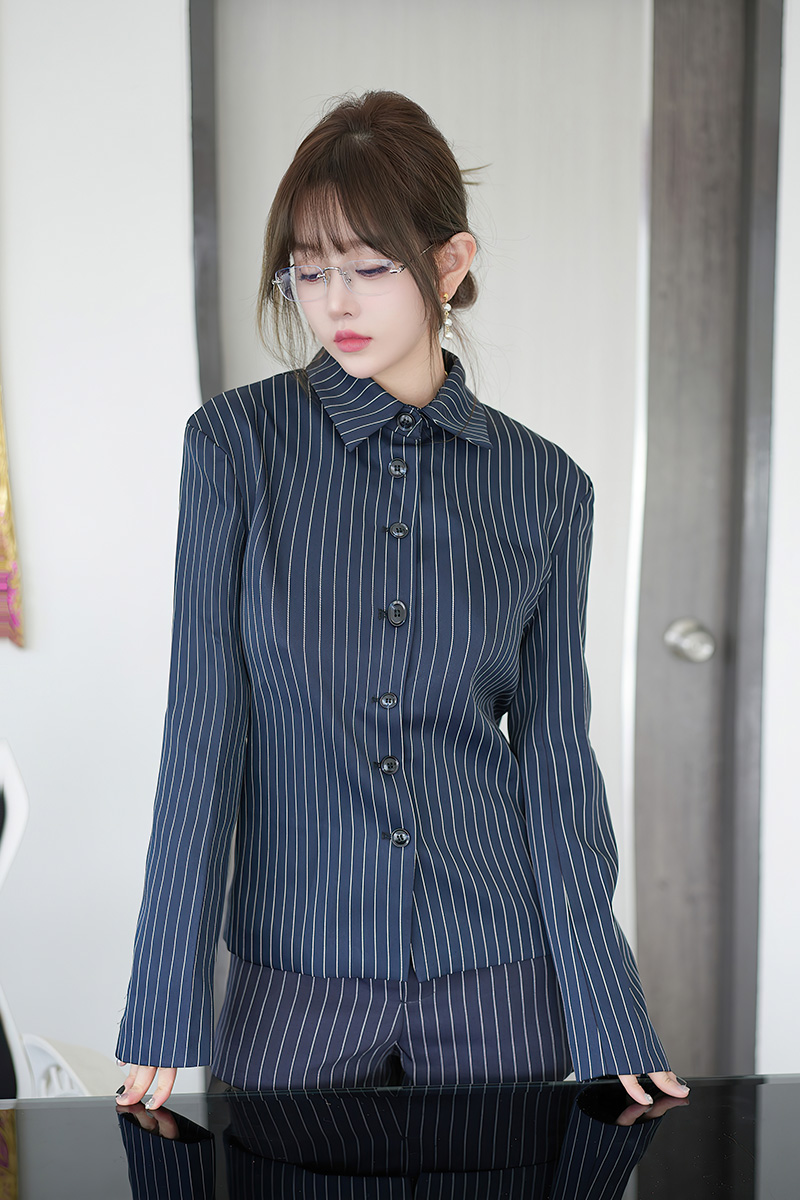 王雨纯前凸后翘的好身材真是完美