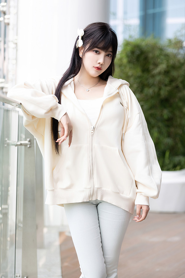 杨晨晨身材妩媚婀娜多姿堪称一绝