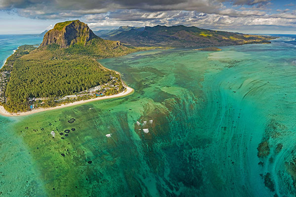 毛里求斯莫纳布拉班特山