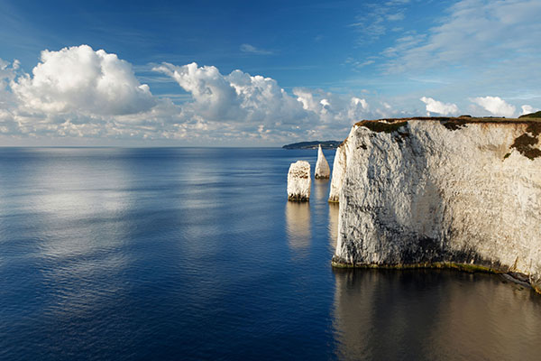 波白克岛的小尖塔岩石
