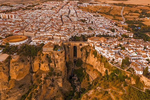 西班牙龙达小镇埃尔塔霍峡谷