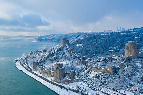 博斯普鲁斯海峡的如梅利堡垒