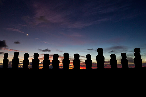 复活节岛上的摩艾石像
