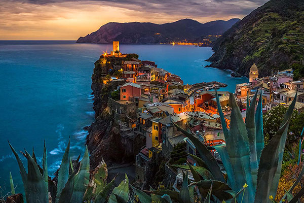 利古里亚海岸上的五渔村