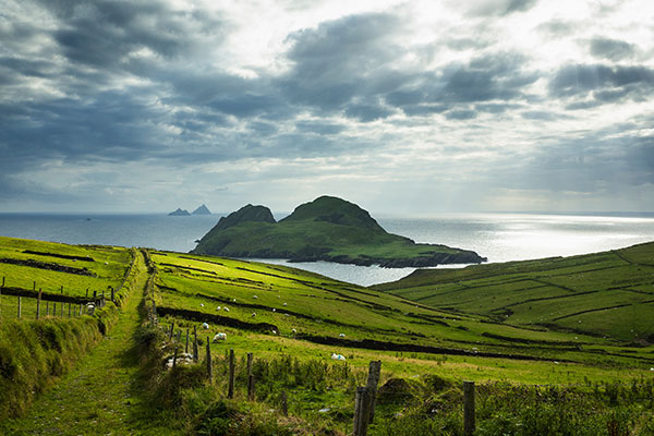 凯里郡圣菲尼安湾
