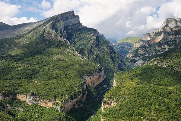 西班牙阿尼斯克洛峡谷