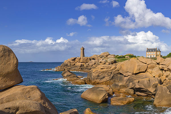 普卢马纳克的灯塔