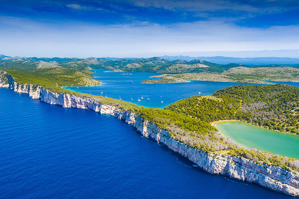 特拉斯契卡自然公园悬崖