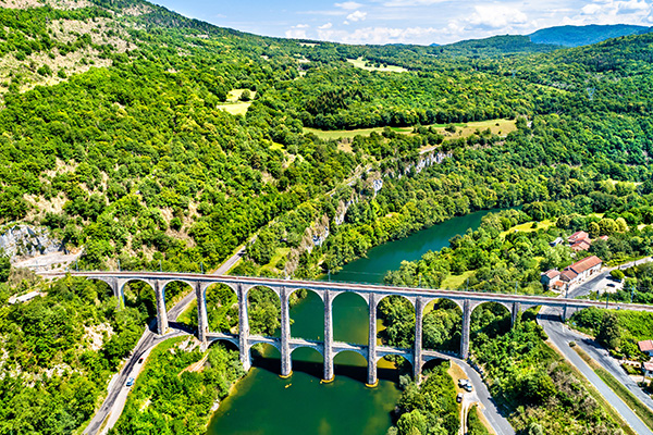 时间的延续之锡兹博洛宗高架桥