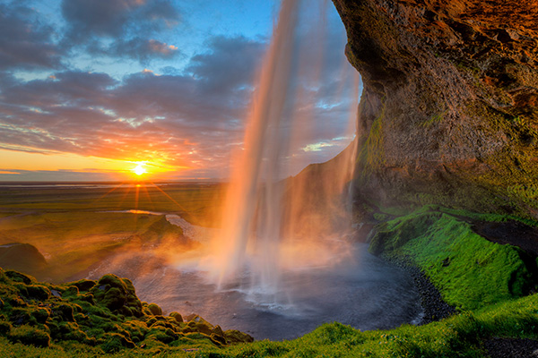 冰岛塞里雅兰瀑布日落美景