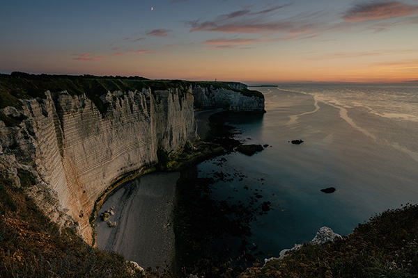 举世闻名的自然奇观埃特尔塔悬崖