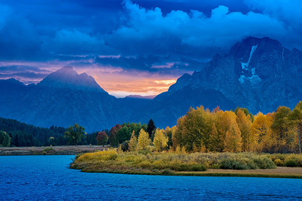 大提顿国家公园蛇河上的牛轭湖