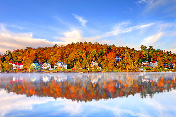 阿迪朗达克山脉萨拉纳克湖村